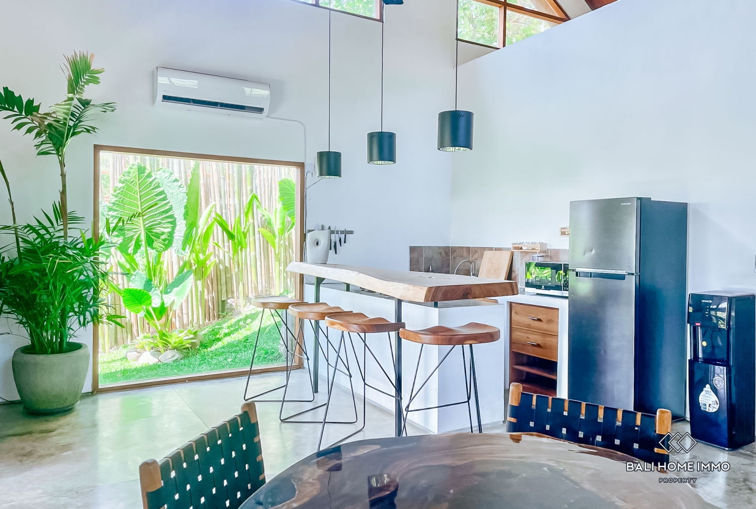 COZY 1 BEDROOM VILLA FOR YEARLY AND MONTHLY RENTAL IN BALI - BINGIN — image 4