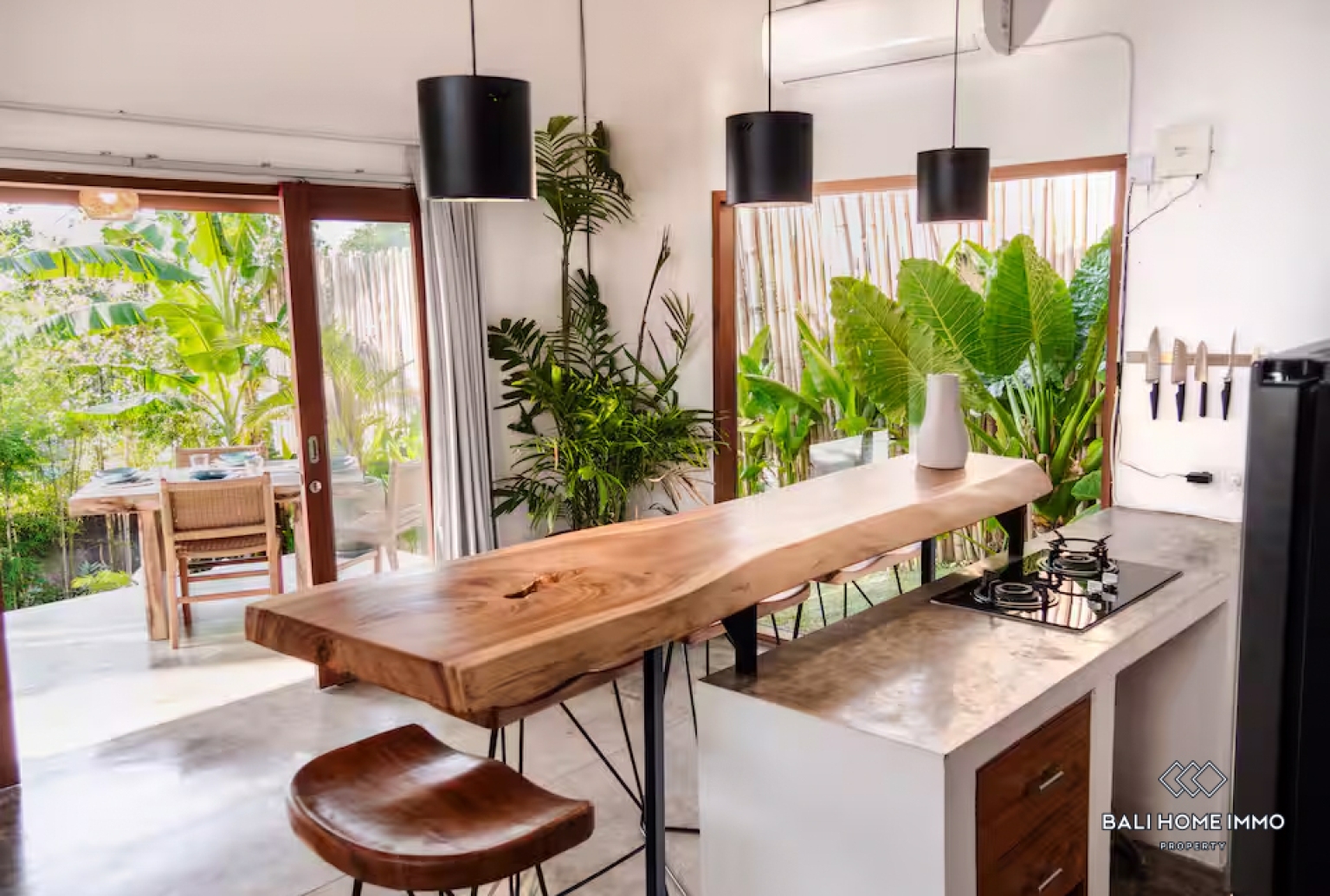 COZY 1 BEDROOM VILLA FOR YEARLY AND MONTHLY RENTAL IN BALI - BINGIN — image 5
