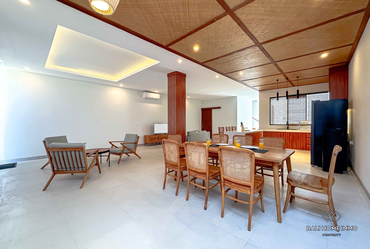 COZY 2 BEDROOMS VILLA FOR MONTHLY & YEARLY RENTAL IN BALI - PANDAWA — image 6