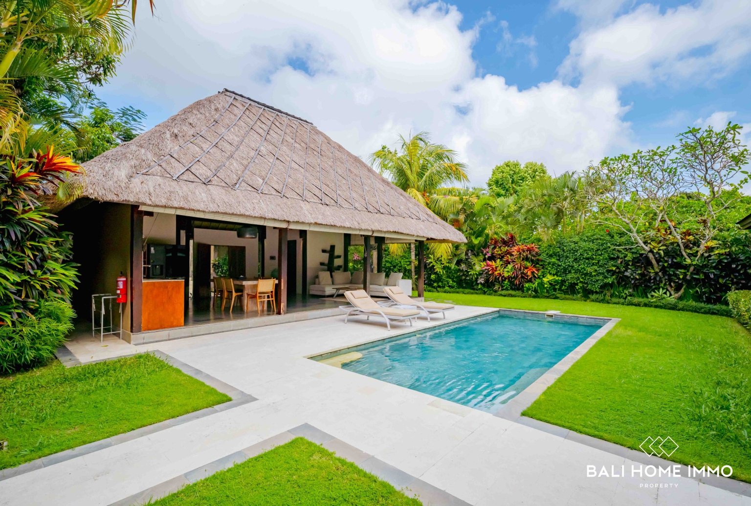 COZY 2 BEDROOMS VILLA FOR YEARLY & MONTHLY RENTAL IN UNGASAN