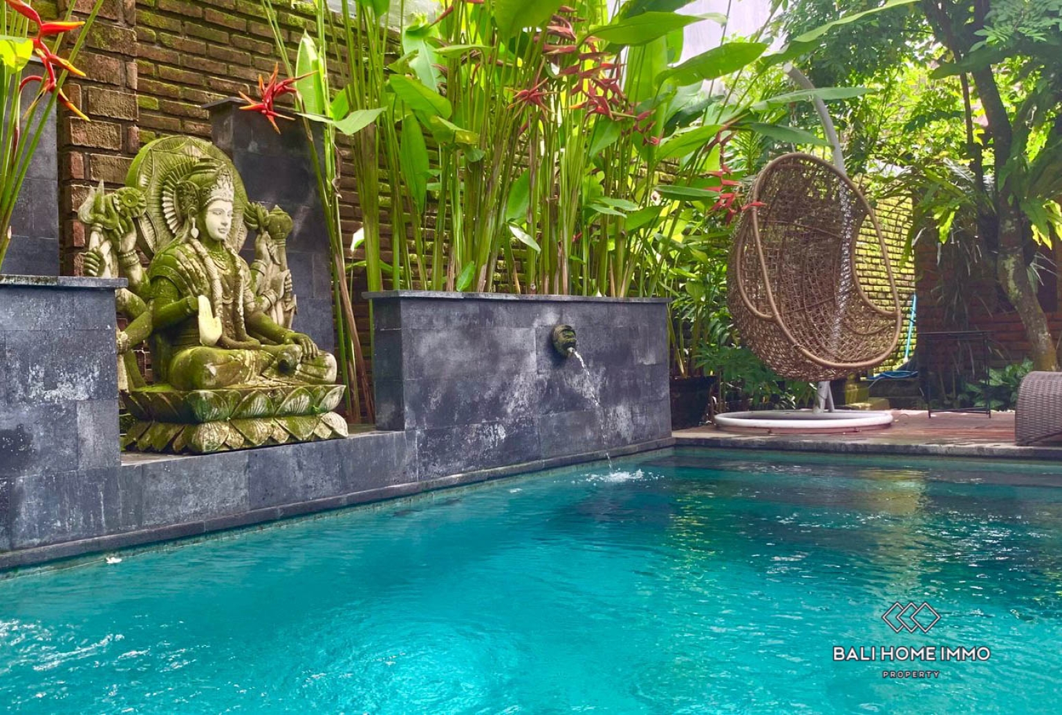 COZY 2 BEDROOMS VILLA FOR YEARLY RENTAL IN BALI - JIMBARAN