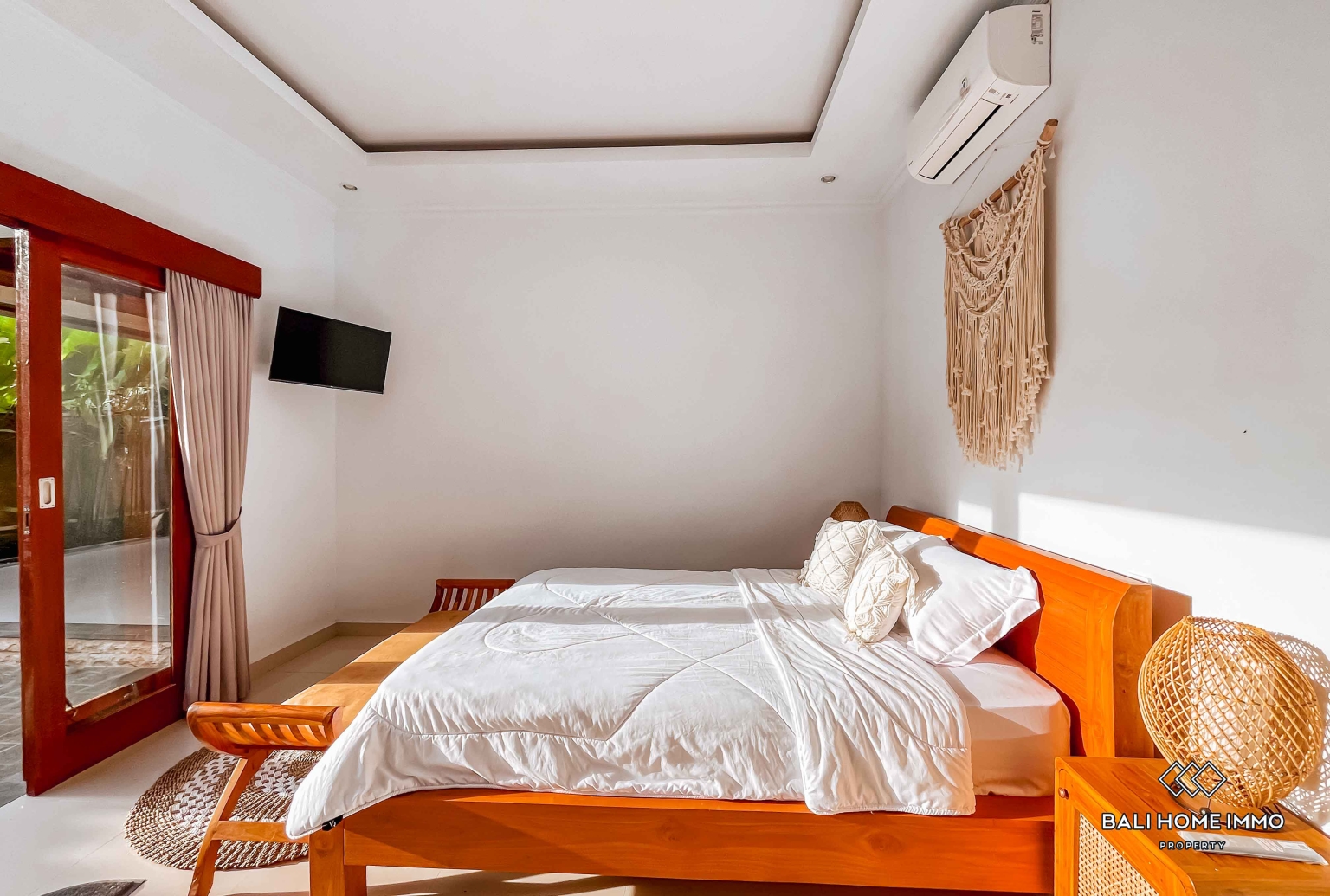COZY 2 BEDROOMS VILLA FOR YEARLY RENTAL IN BALI - NUSA DUA — image 8