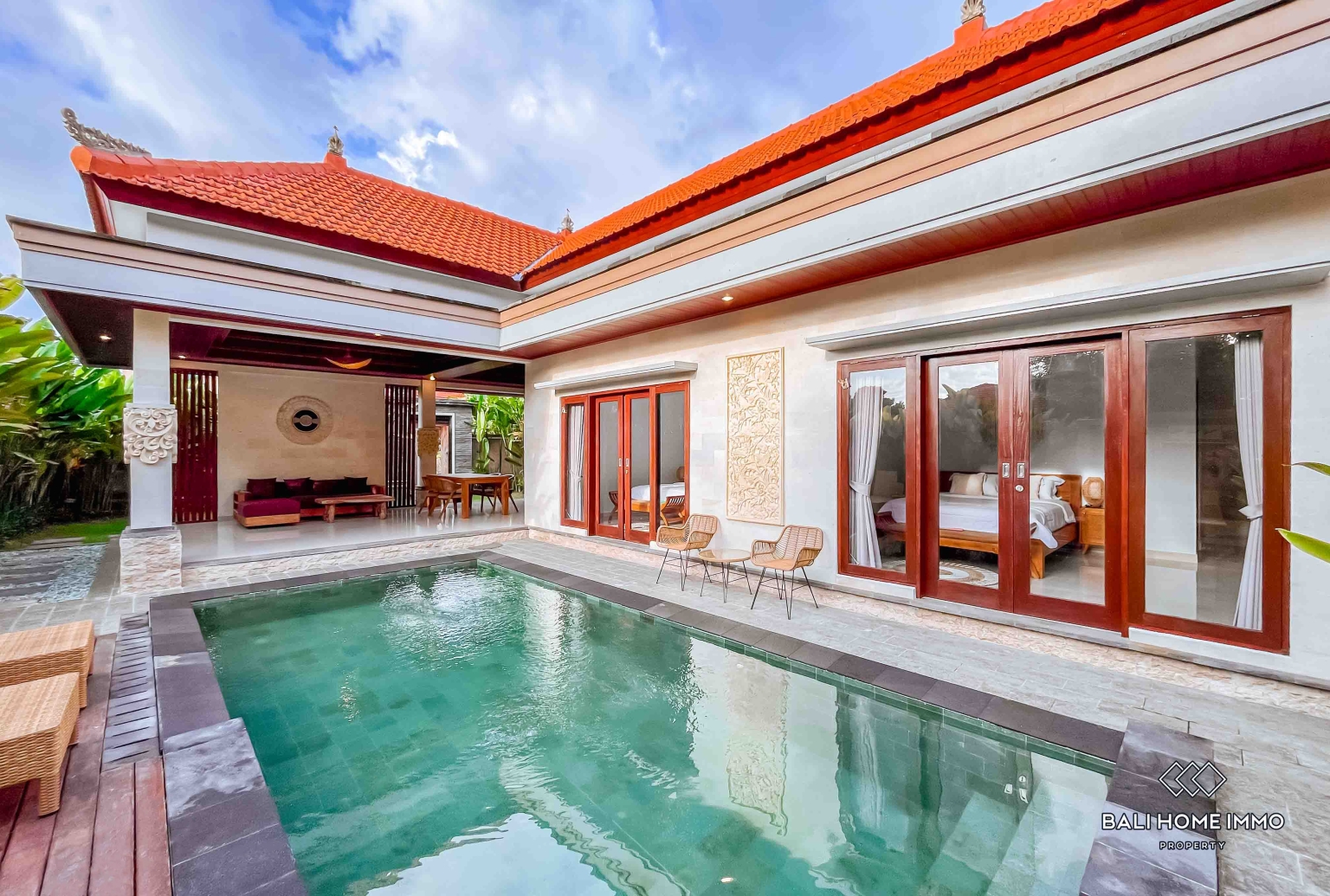 COZY 2 BEDROOMS VILLA FOR YEARLY RENTAL IN BALI - NUSA DUA