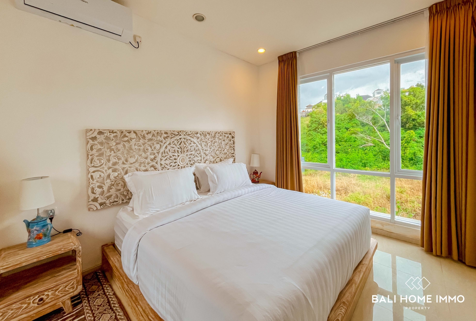 COZY 3 BEDROOMS VILLA FOR YEARLY AND MONTHLY RENTAL IN BALI - PANDAWA — image 11