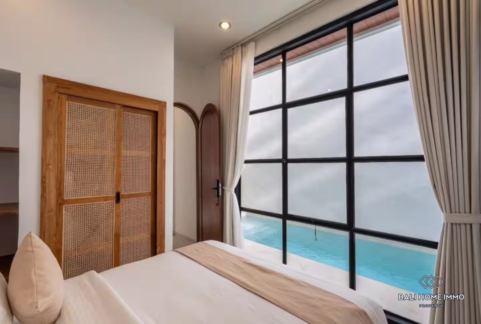 COZY 3 BEDROOMS VILLA FOR YEARLY & MONTHLY RENTAL IN BALI - UNGASAN — image 19