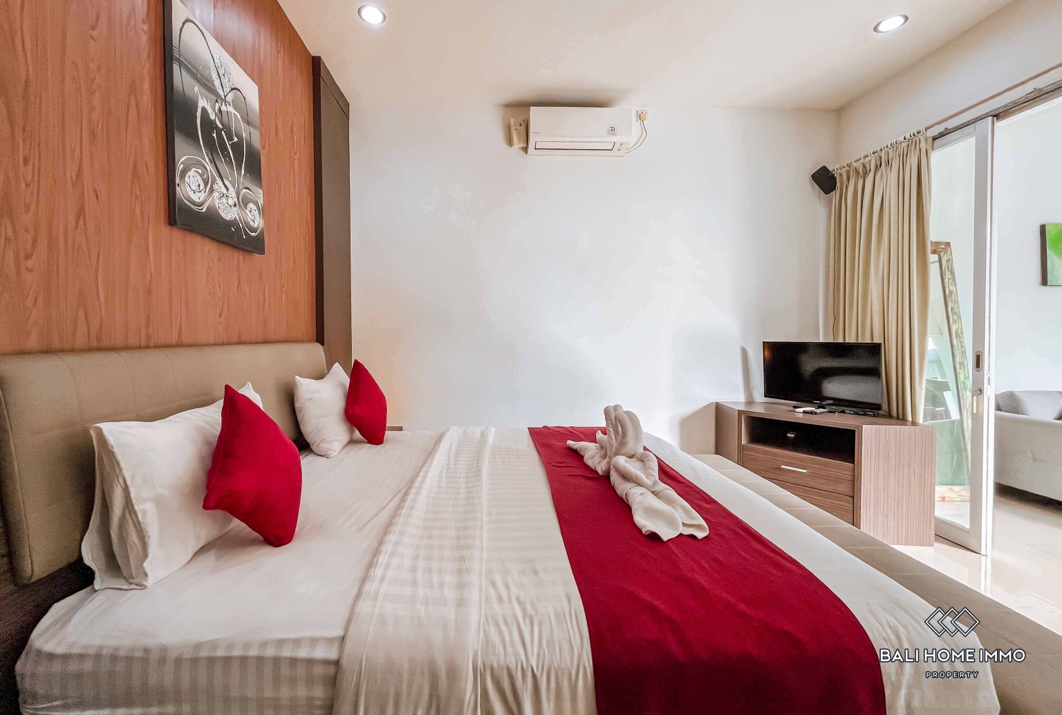COZY 3 BEDROOMS VILLA FOR YEARLY RENTAL IN BALI - JIMBARAN — image 11