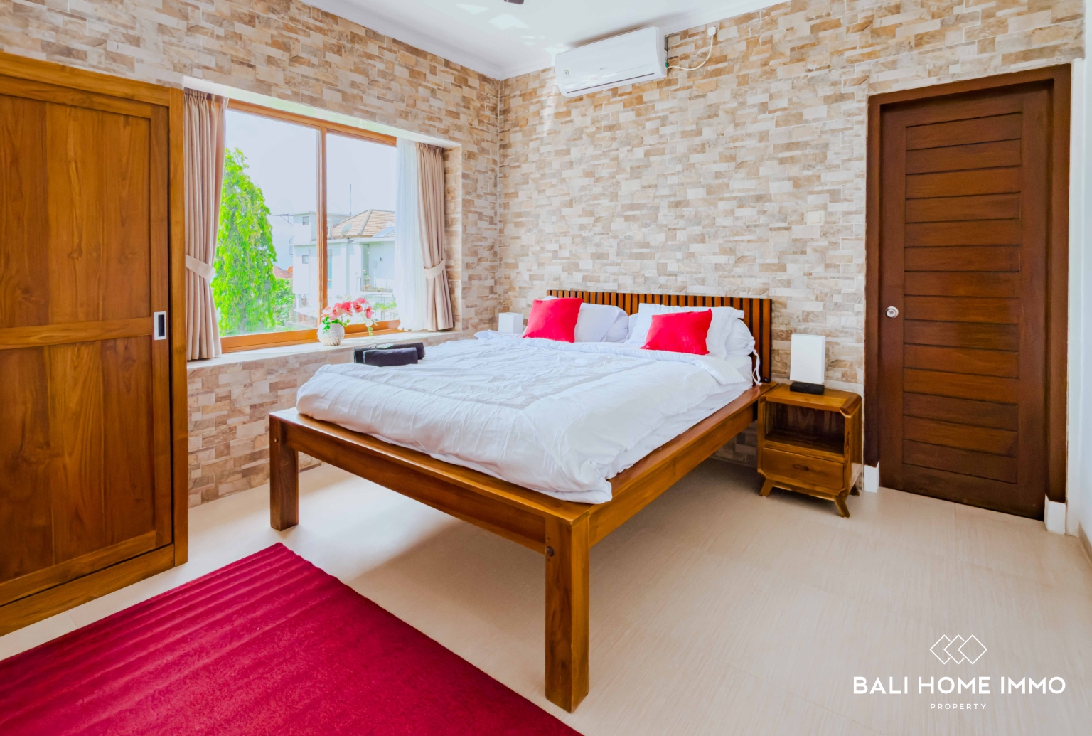 COZY 4 BEDROOMS VILLA FOR YEARLY RENTAL IN BALI - PECATU — image 19