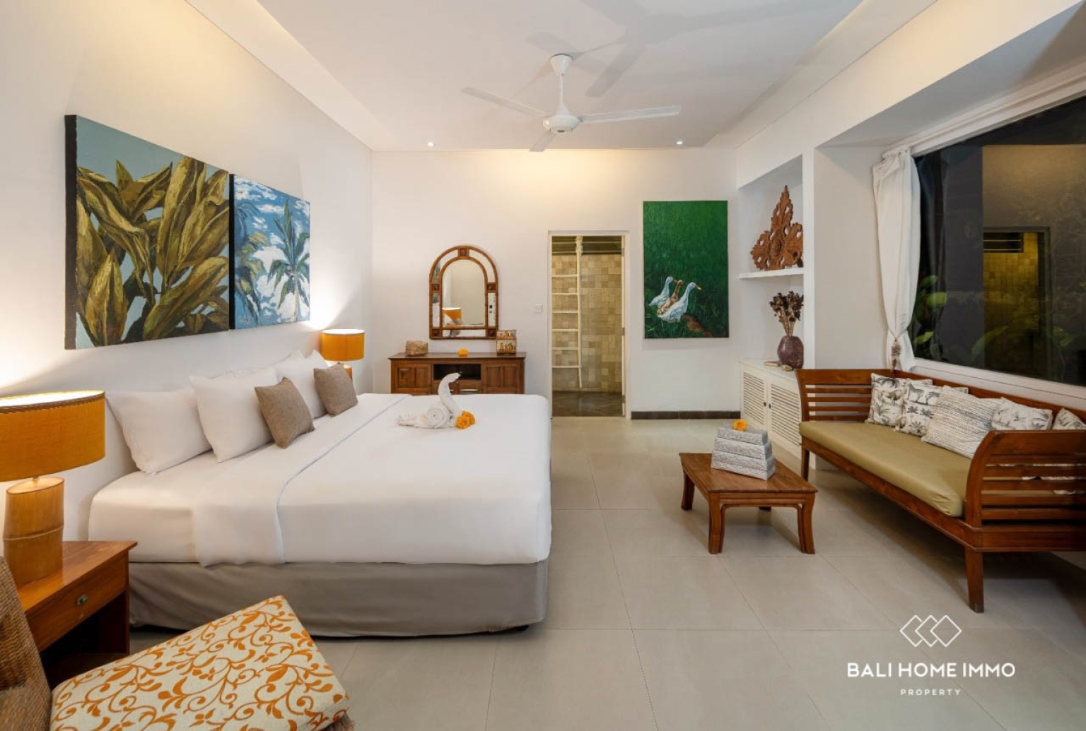 Cozy 4 Bedrooms Villa Walking Distance to Seminyak Beach — image 10