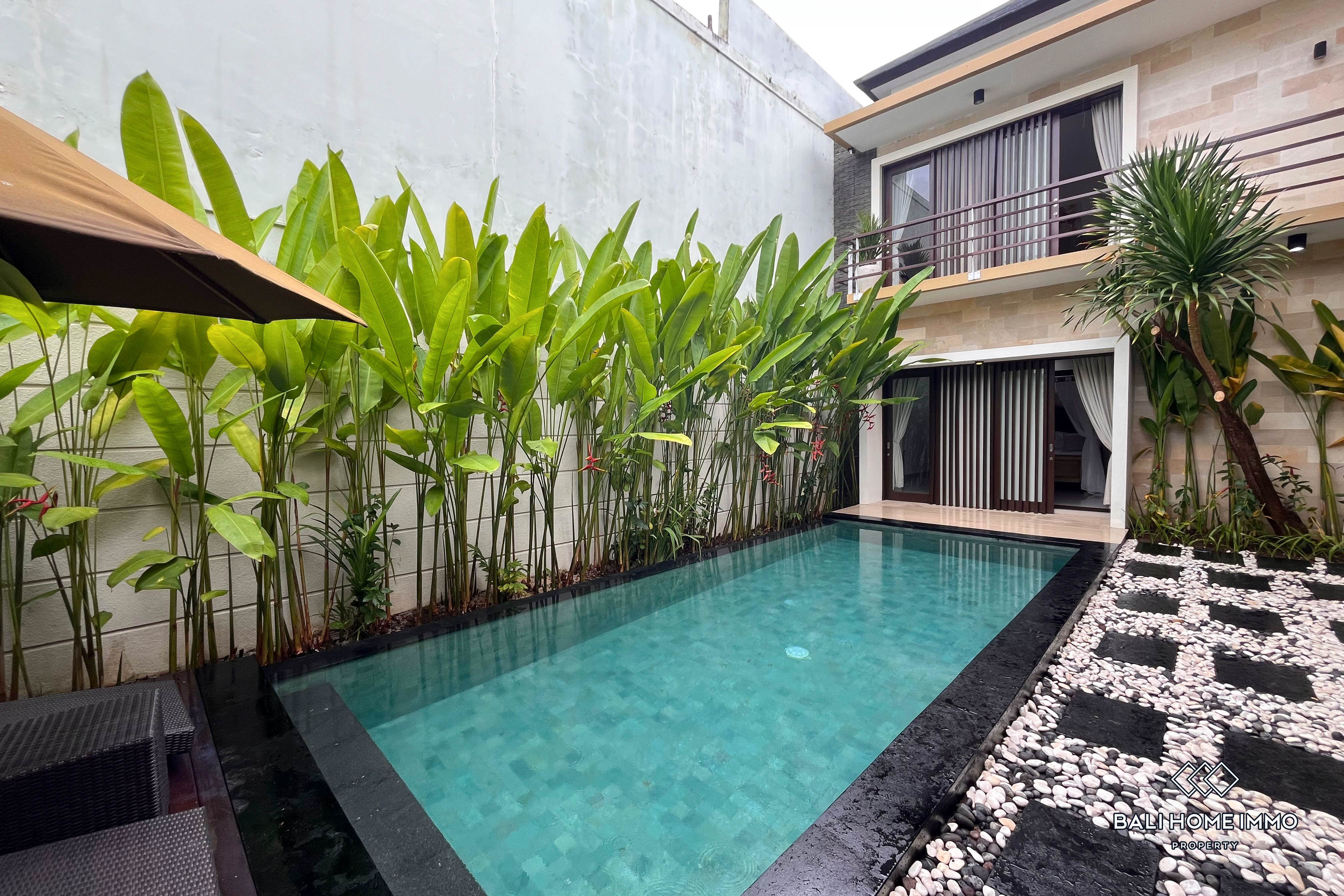 COZY & BEAUTIFUL 4 BEDROOMS VILLA FOR MONTHLY & YEARLY RENTAL IN BALI NUSADUA — image 2