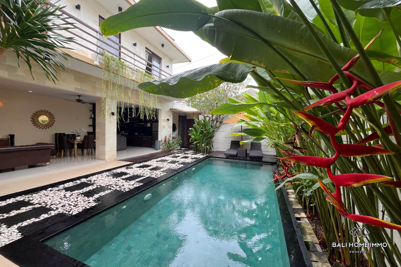COZY & BEAUTIFUL 4 BEDROOMS VILLA FOR MONTHLY & YEARLY RENTAL IN BALI NUSADUA