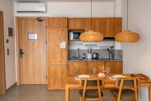 SB Ocean 409 - 1BR with Balcony and Pool, Canggu - Canggu, Bali — image 4