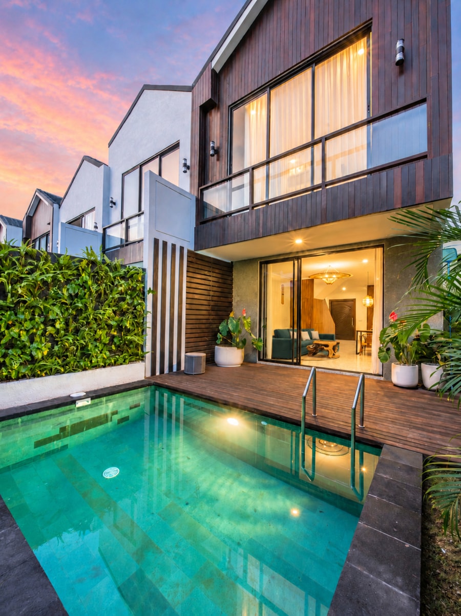 Berawa Beachside 2BR Pool Villa, Near Baked & Nude in Tibubeneng, Bali — image 13