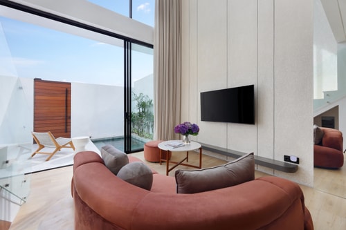 Stylish 2BR Canggu Villa | Pool, 750m to Beach in Canggu, Bali — image 2