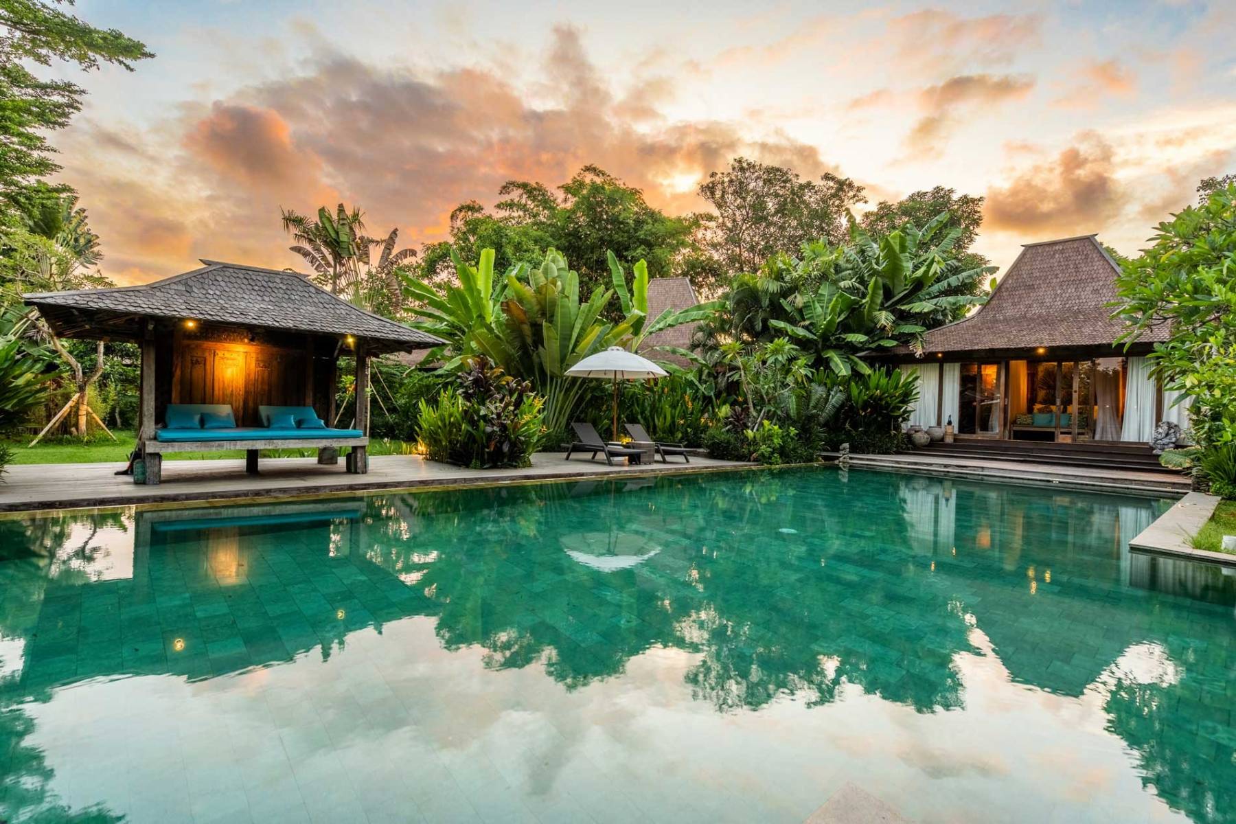 Kerobokan Villa 3686 — image 1