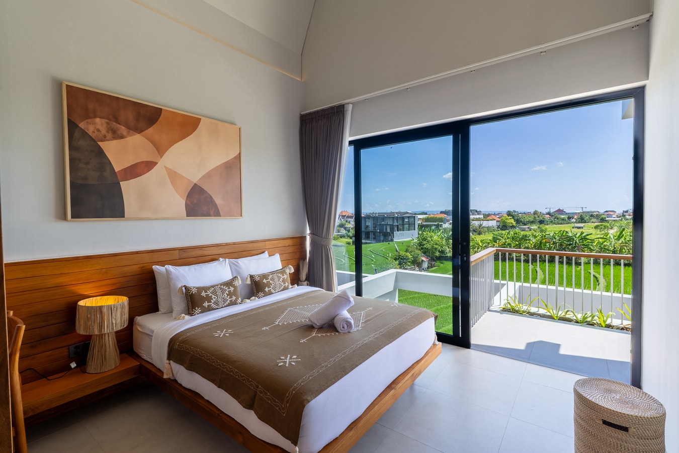 3BR Canggu Villa | Paddy View Pool, Near Gyms in Canggu, Bali — image 7