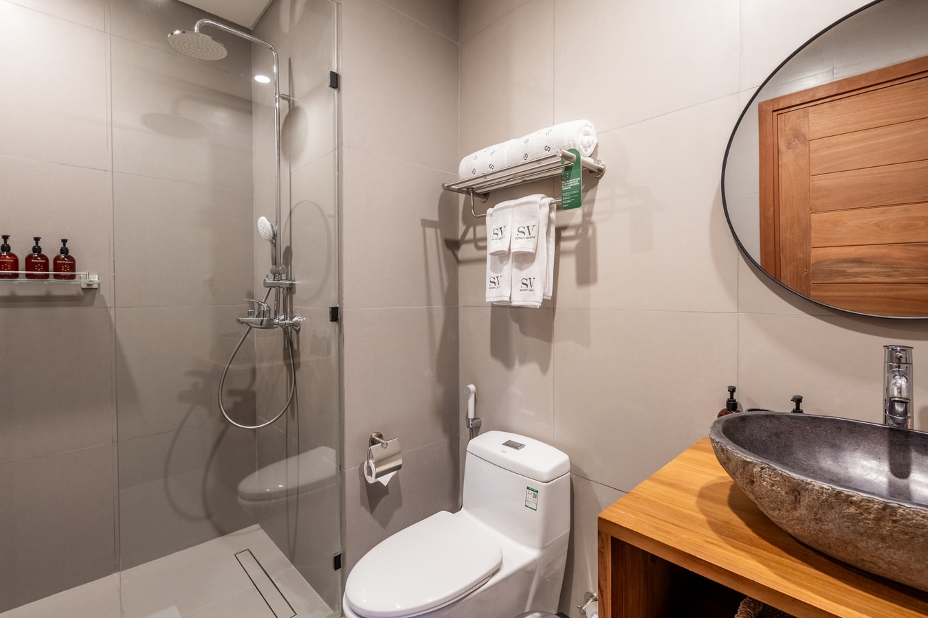 2BR Luxury Canggu | Rooftop Gym, Sauna & Pool in Canggu, Bali — image 15