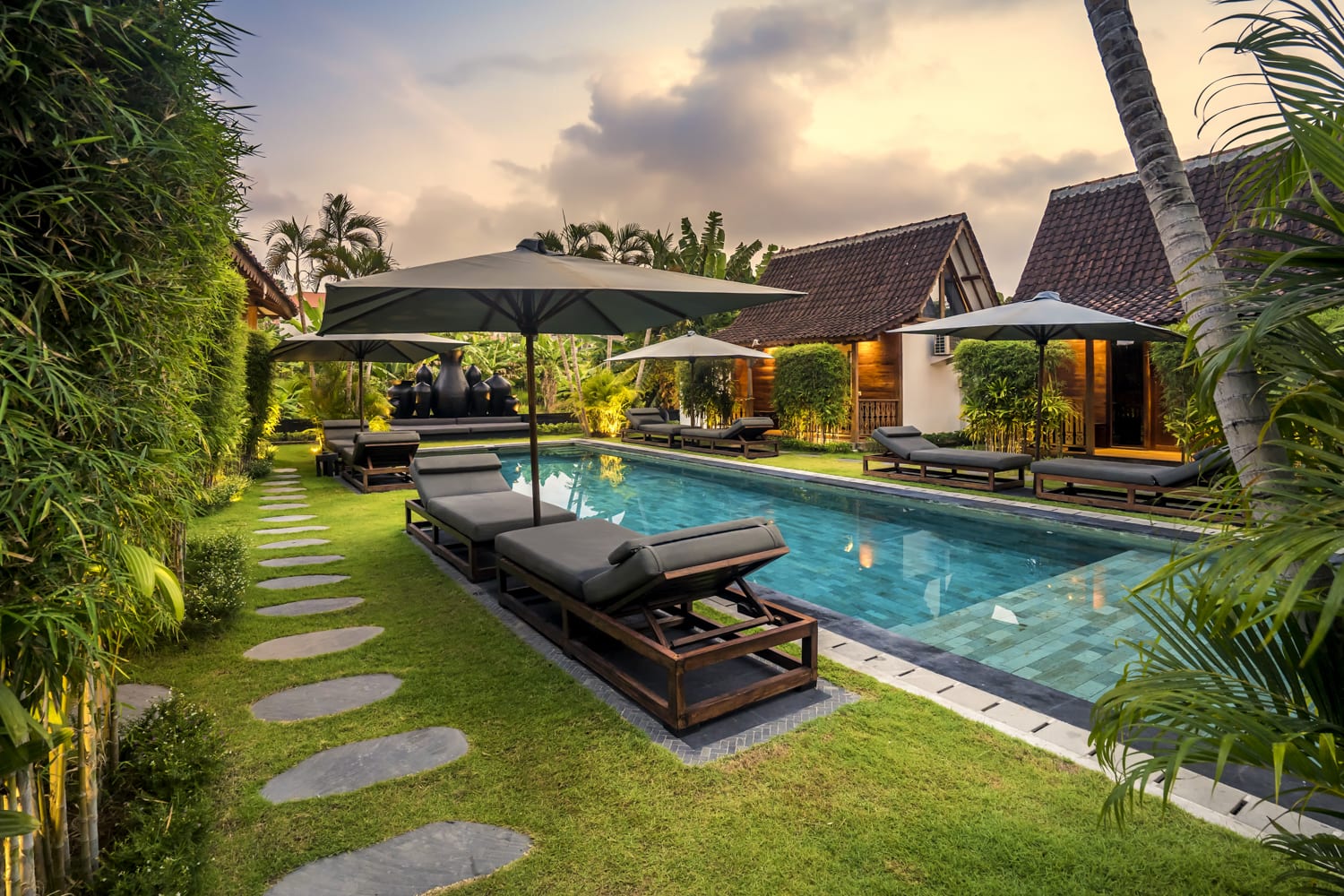 Villa Bloom - Joglo in Canggu — image 13