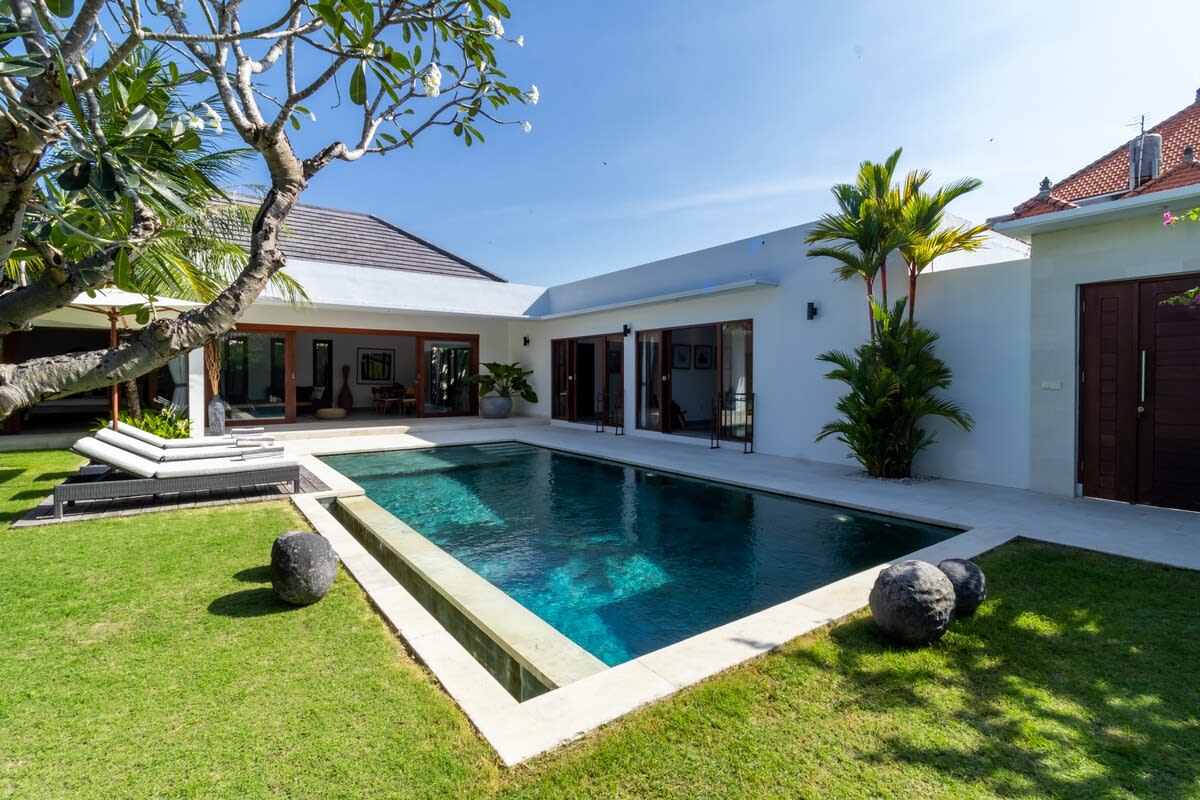 Villa Leaf in Sanur — image 16