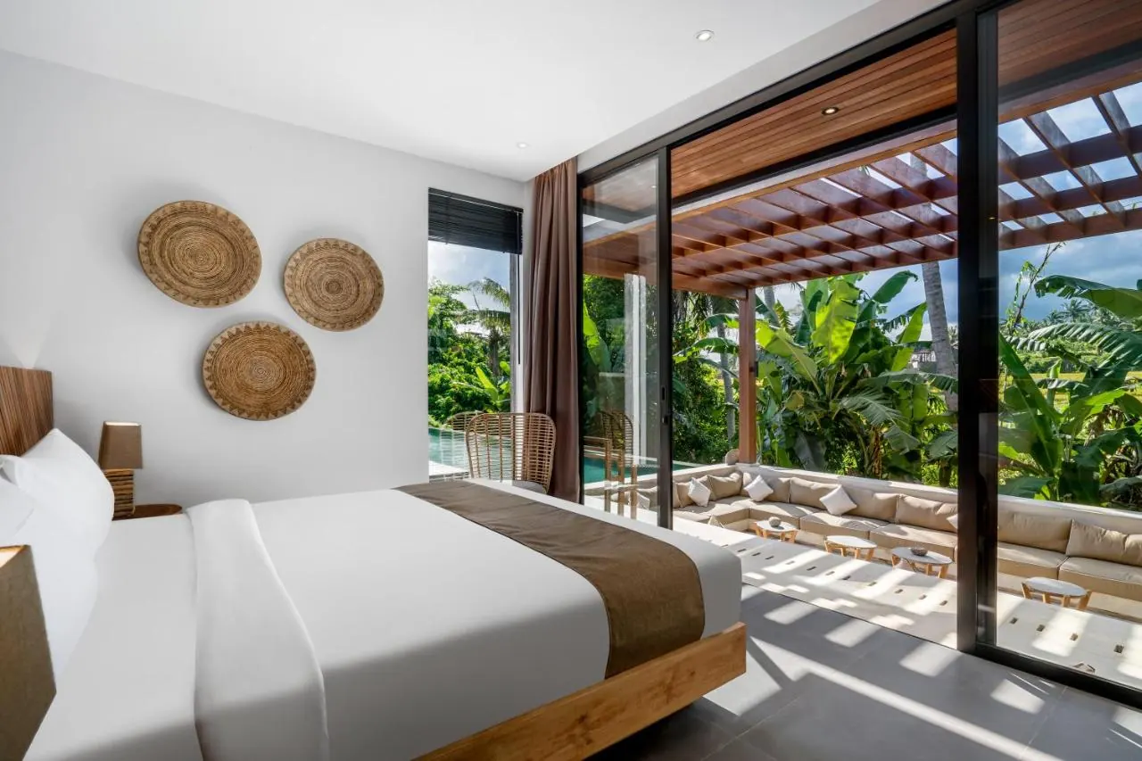 6 BR Rice-Field Wellness Retreat Ubud — 6BR Villa Rental in Ubud — image 18