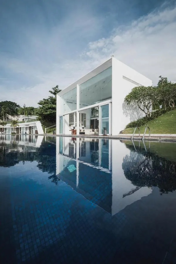 6 BR Sea-View Infinity-Pool Villa Uluwatu — 6BR Villa Rental in Uluwatu — image 15