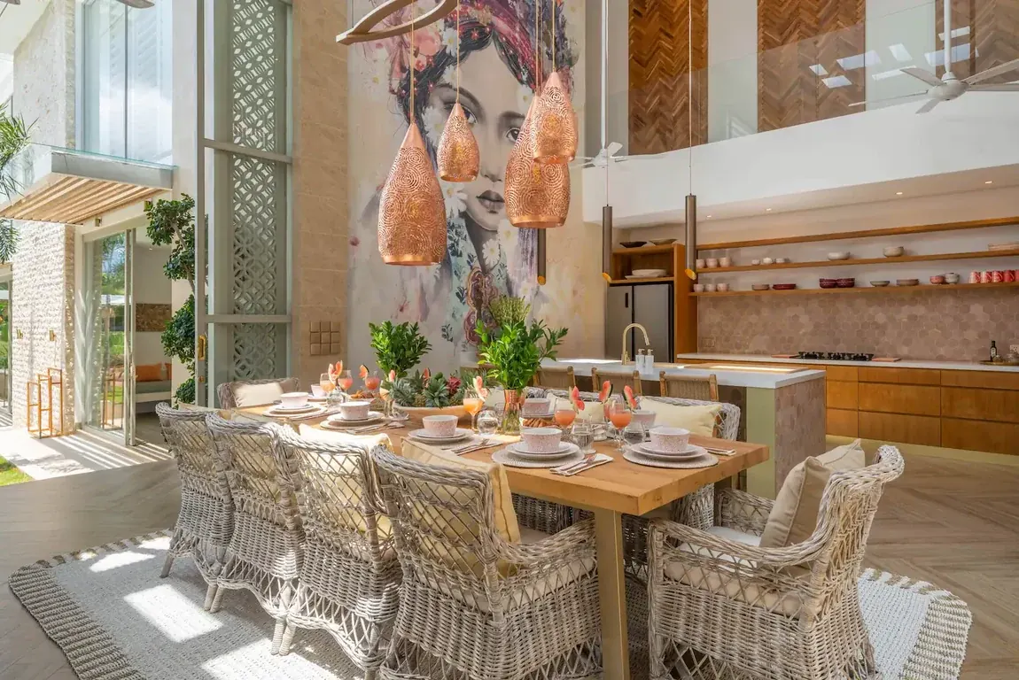 5 BR Beachfront Infinity-Pool Villa Canggu — 5BR Villa Rental in Canggu — image 8