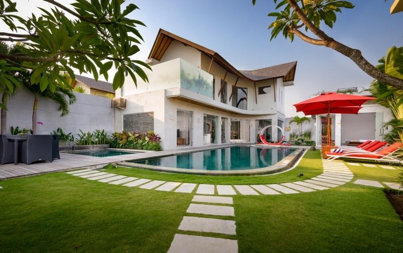 Seminyak Villa 3282 — image 1