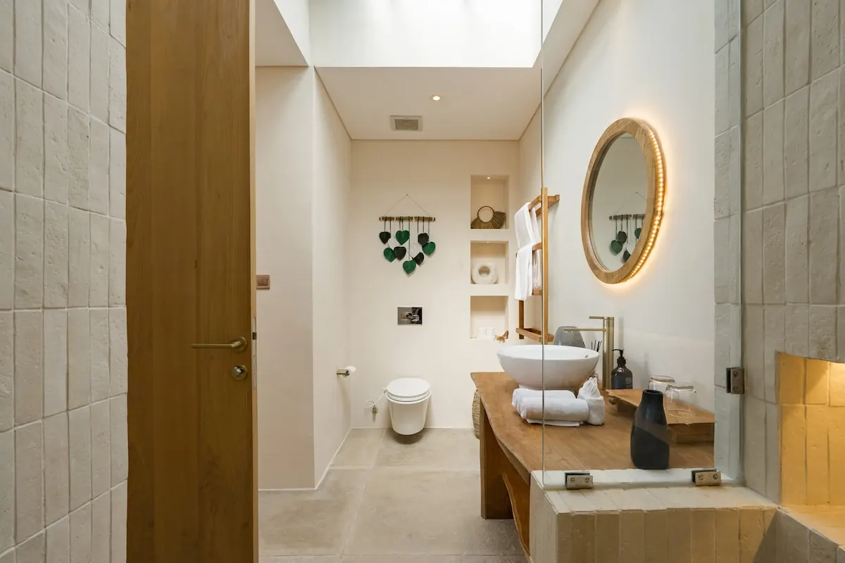 4 BR Designer Thatched Villa Uluwatu — 4BR Villa Rental in Uluwatu — image 10