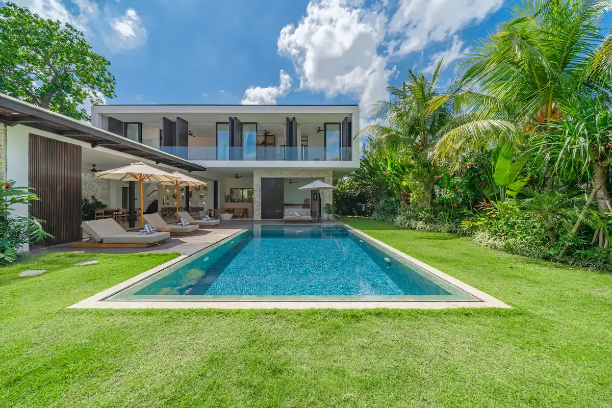 4 BR Contemporary Pool Retreat Canggu — 4BR Villa Rental in Pererenan — image 1