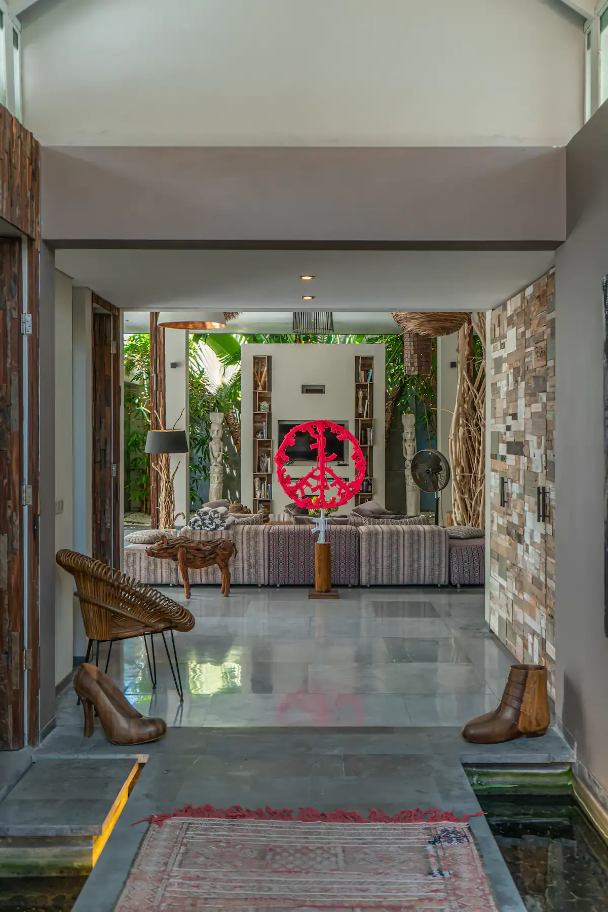 4 BR Open-Air Family Villa Canggu — 4BR Villa Rental in Canggu — image 13