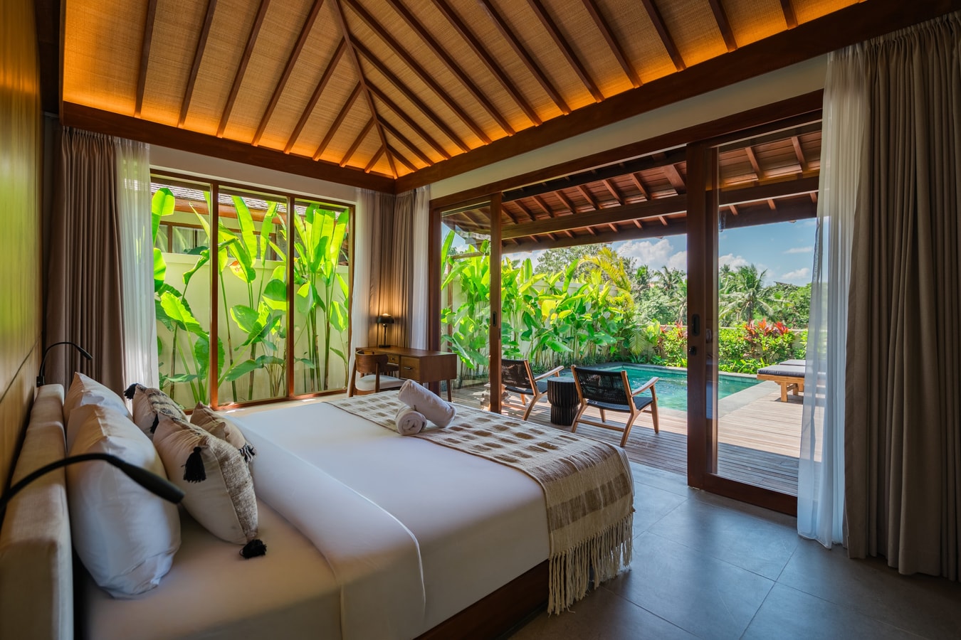 Apura Serene Panoramic Villa 2 Bedroom Ubud in Ubud, Bali — image 9
