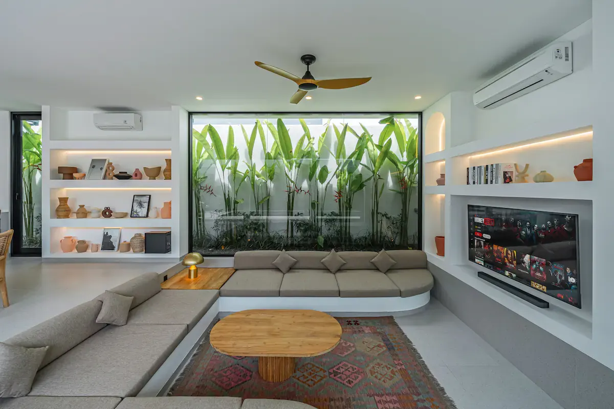 9 BR Tropical-Modern Group Estate Uluwatu — 9BR Estate Rental in Uluwatu — image 19