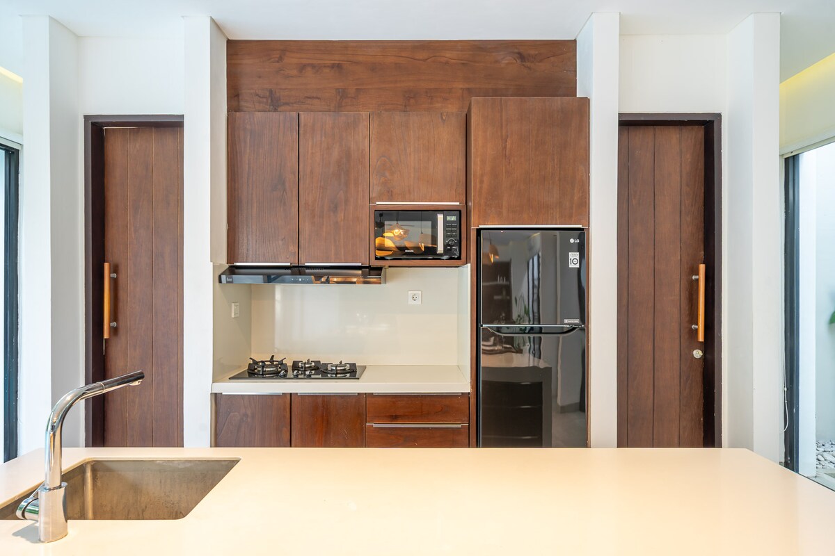 Lima House — 3BR House Rental in Canggu — image 7