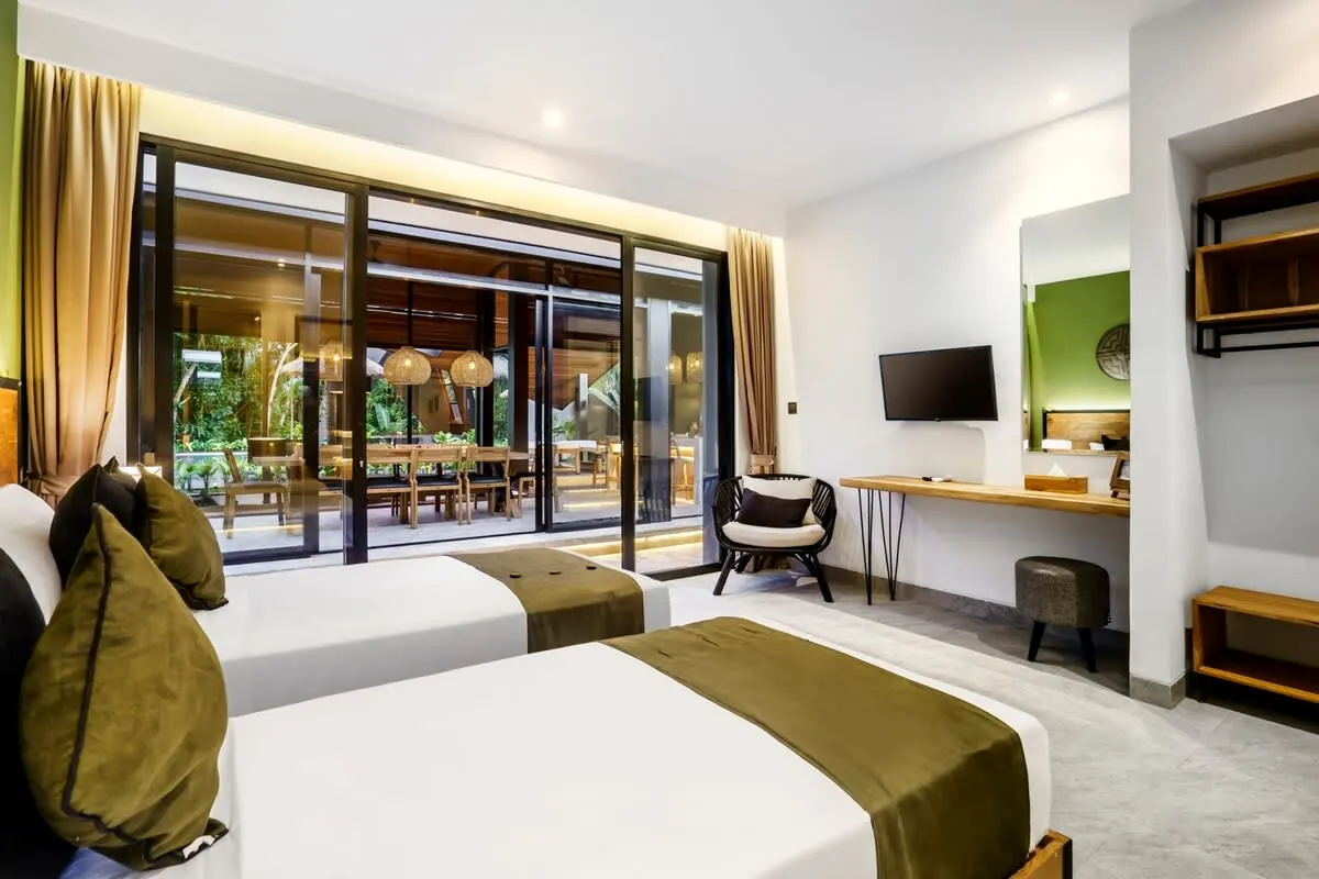 5 BR Designer Tropical Garden Villa Ubud — 5BR Villa Rental in Ubud — image 19