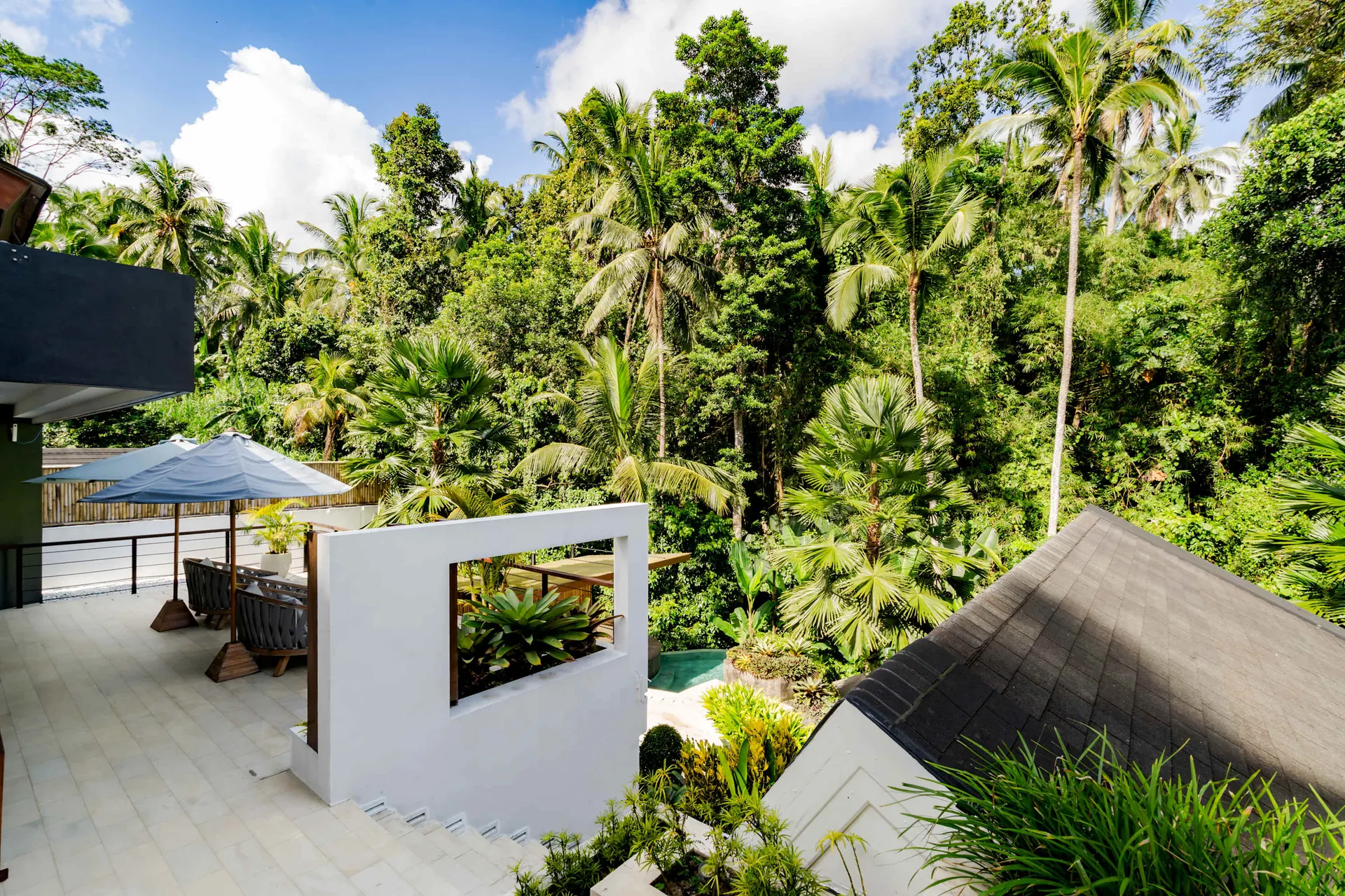 3 BR Jungle Infinity-Pool Villa Ubud — 3BR Villa Rental in Ubud — image 9