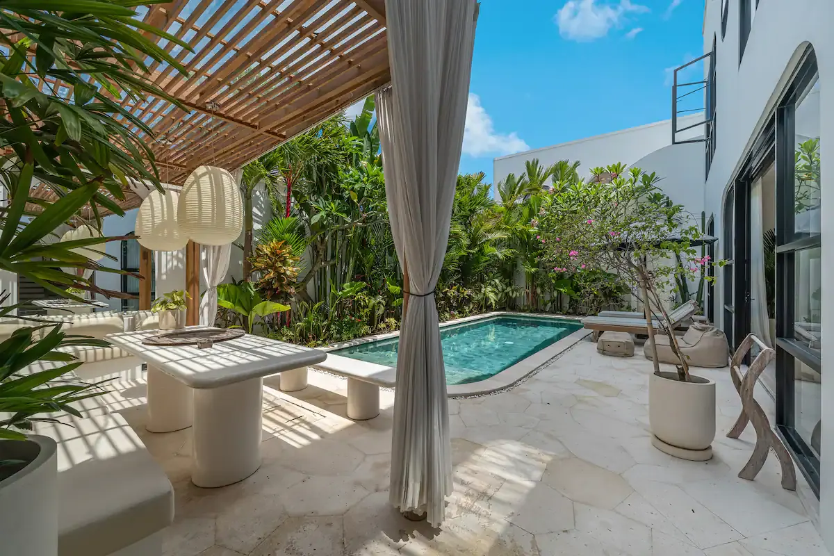 4 BR Designer Private Sanctuary Canggu — 4BR Villa Rental in Canggu — image 5