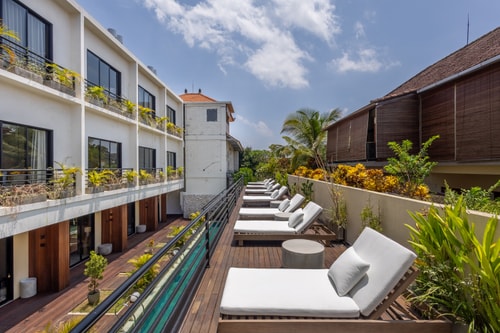 Sleek Ubud 1BR Loft near Palace & Ridge Walk - Ubud, Bali — image 1
