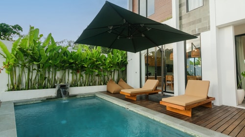 2BR Designer Seminyak | Pool & Near Cafes - Canggu, Bali — image 12