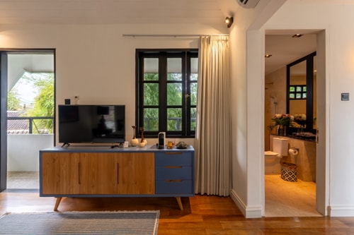 Martini - 1 BR Comfort Suites Umalas w/ Pool & BBQ in Seminyak, Bali — image 4