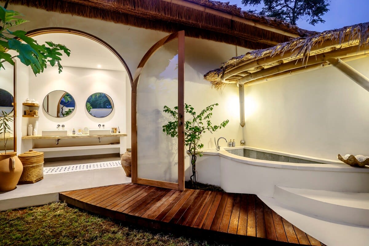 Courtyard Villa Baha · 6BR · Ubud — 6BR Villa Rental in Ubud — image 3