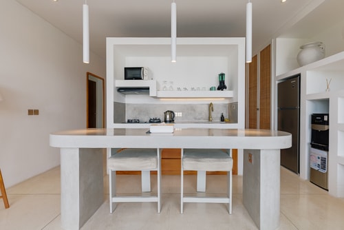 Sore 17 - 1 Bedroom Apartment with Pool, Pererenan in Canggu, Bali — image 16
