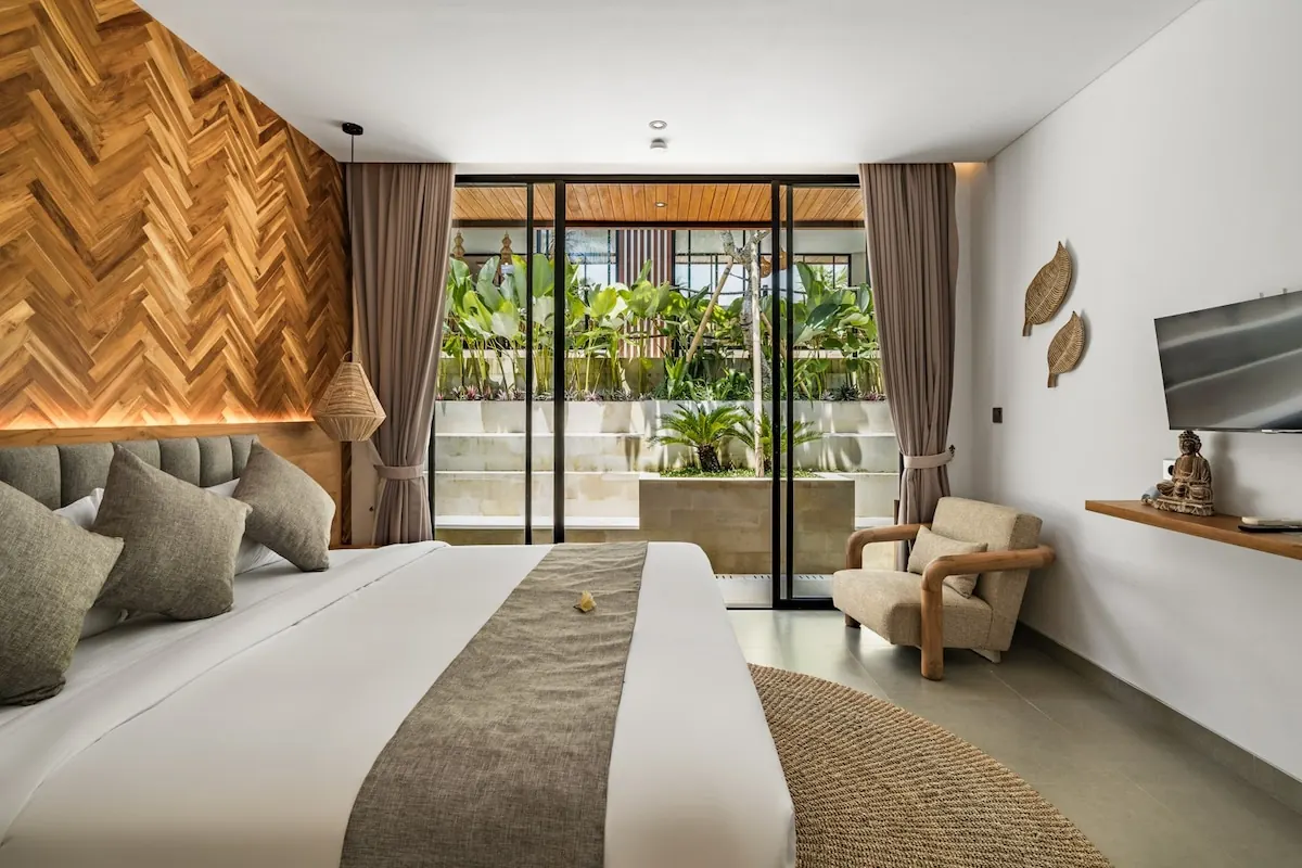 6 BR Tropical Garden Courtyard Retreat Ubud — 6BR Villa Rental in Ubud — image 8