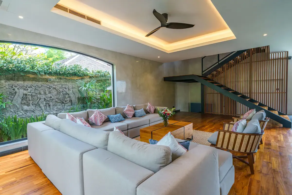 8 BR Colonial Cinema Estate Canggu — 8BR Estate Rental in Pererenan — image 10