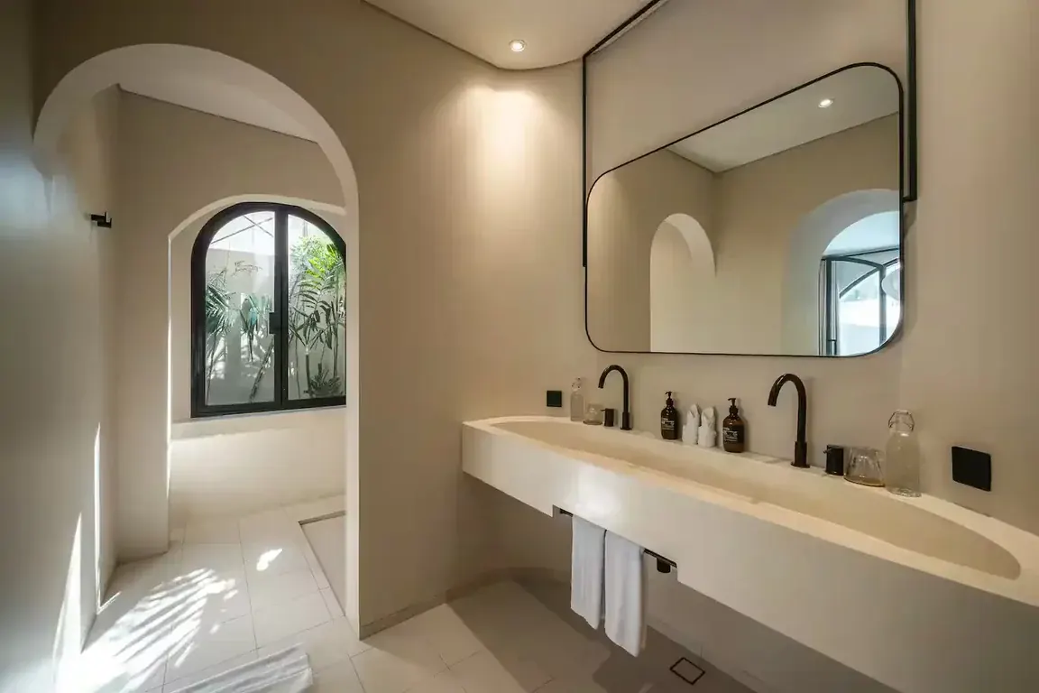 3 BR Beachfront Infinity-Pool Villa Uluwatu — 3BR Villa Rental in Uluwatu — image 15