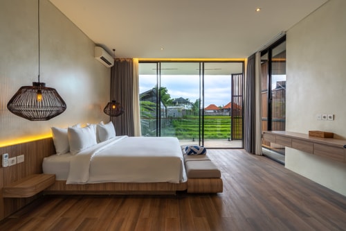 3BR Designer Paddy View Villa near Berawa Beach in Canggu, Bali — image 4