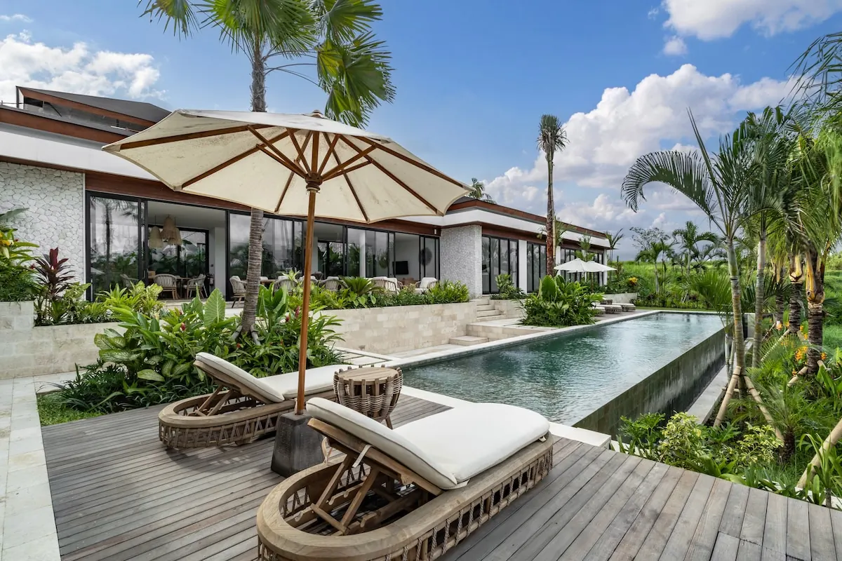 11 BR Padel Rice-Field Estate Ubud — 11BR Estate Rental in Ubud — image 1