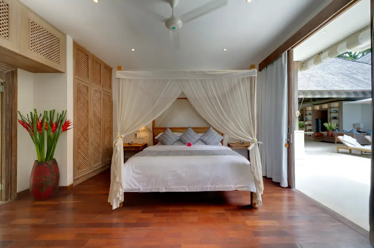Siri Mendira - Villa Bakung — 4BR Villa Rental in Candidasa — image 13
