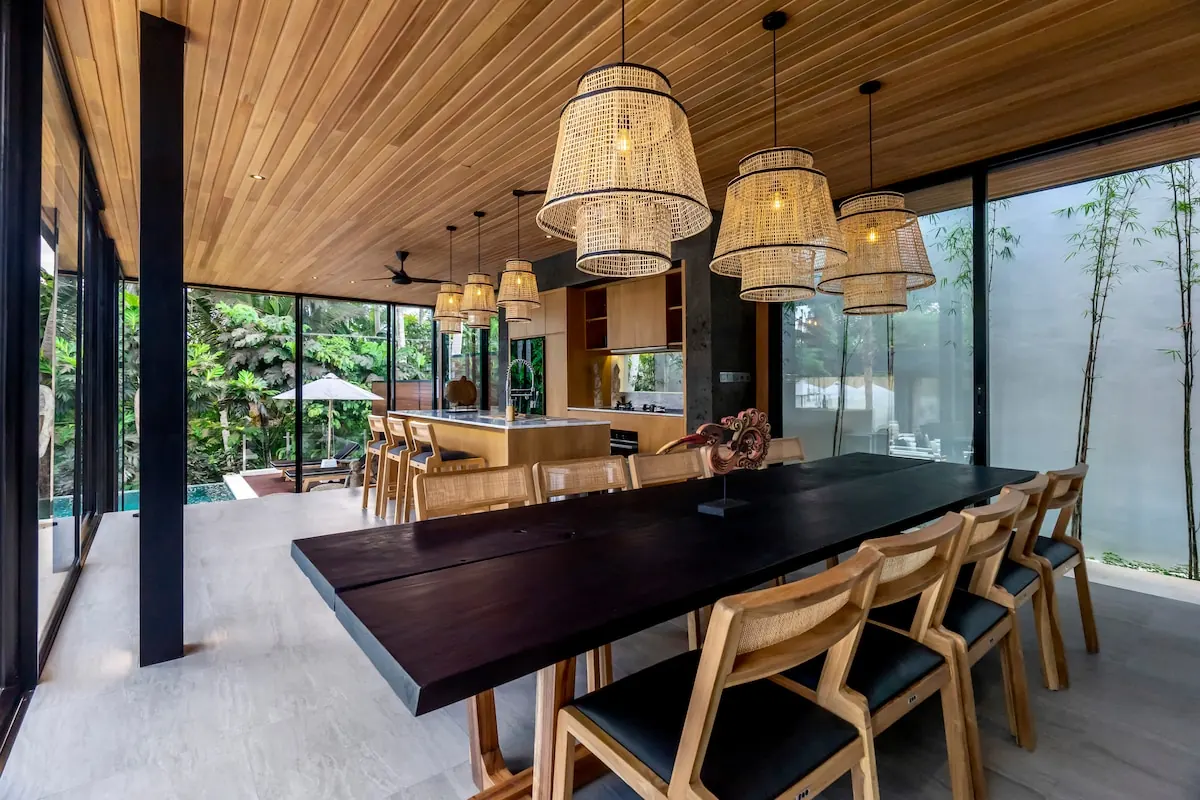 10 BR Tropical-Modern Infinity-Pool Estate Ubud — 10BR Estate Rental in Ubud — image 8