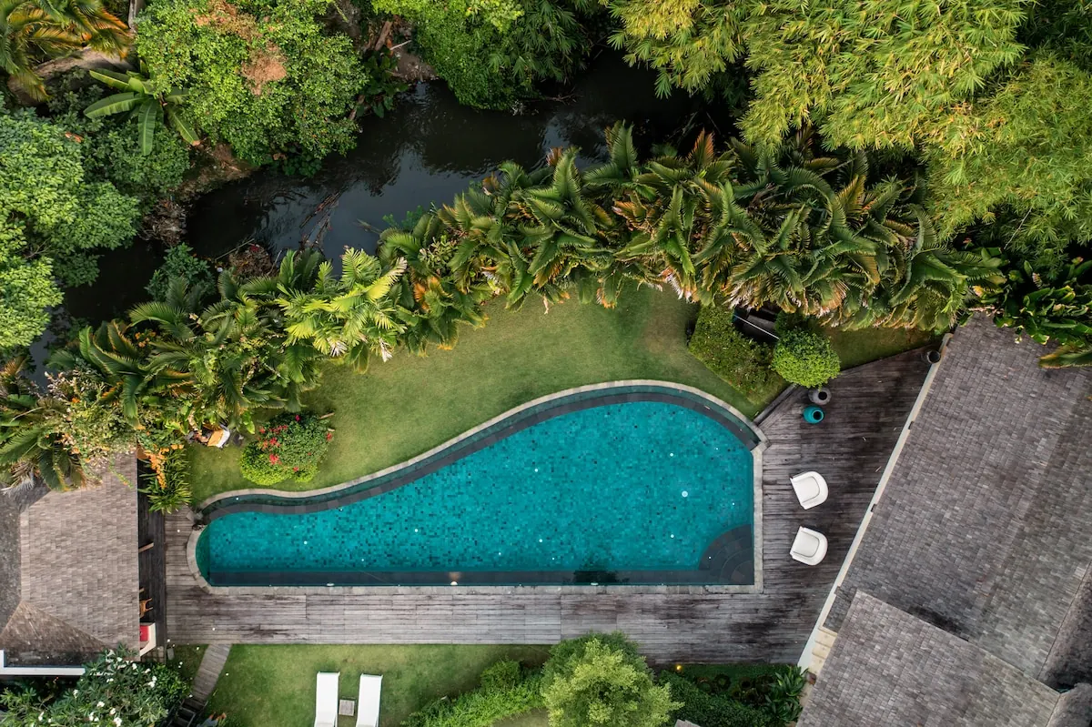 6 BR Pool Garden Residence Canggu — 6BR Residence Rental in Canggu — image 17