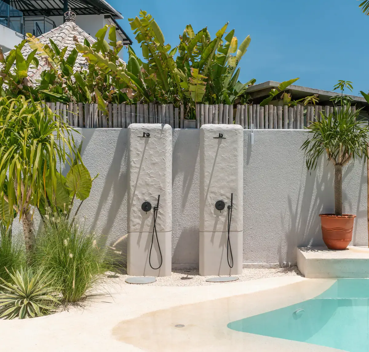 4 BR Tropical-Modern Walk-to-Beach Villa Canggu — 4BR Villa Rental in Canggu — image 5