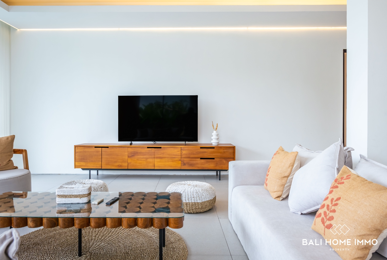 Family style 4 Bedroom Villa for rent in Umalas — image 4